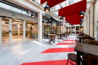 MEININGER Hotel Bordeaux Gare Saint-Jean餐厅或其他用餐的地方