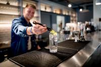 MEININGER Hotel Bordeaux Gare Saint-Jean的酒水