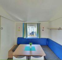 CAMPING LE RUPE的休息区