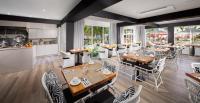 S Hotel Montego Bay - Luxury Boutique All-Inclusive Hotel餐厅或其他用餐的地方