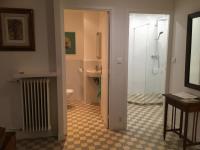 Les Gérardines by EnjoyNice, 3-room with Airco and balcony的一间浴室