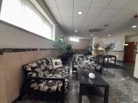 阿维尼达莫雷尔酒店的休息区