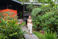 Chachagua Rainforest Hotel &amp; Hot Springs外面的花园