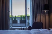 Park Inn by Radisson Vilnius Airport Hotel & Conference Centre客房内的一张或多张床位