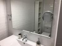 Apartamento estilo nórdico en Malasaña (Madrid Centro)的一间浴室