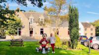 Pinehurst Lodge Hotel -Dyce, Aberdeen外面的花园