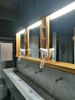 Blu Monkey Hub & Hotel Surat Thani平面图