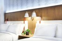 Hyatt Centric Downtown Denver的休息区