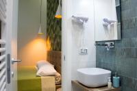 WANDERLUST NAPLES a place to stay的一间浴室