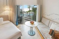 Shangri-La The Marina, Cairns客房内的一张或多张床位