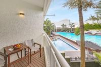 Shangri-La The Marina, Cairns内部或周边的泳池