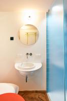 Hotel Not Hotel Rotterdam的一间浴室