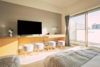 谷町君 HOTEL 恵美須町72的电视和/或娱乐中心