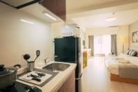 谷町君 HOTEL 恵美須町72的厨房或小厨房