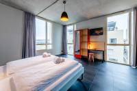 MEININGER Hotel Bordeaux Gare Saint-Jean客房内的一张或多张床位