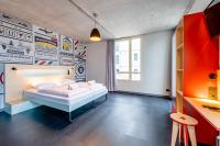 MEININGER Hotel Bordeaux Gare Saint-Jean客房内的一张或多张床位