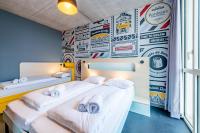 MEININGER Hotel Bordeaux Gare Saint-Jean客房内的一张或多张床位