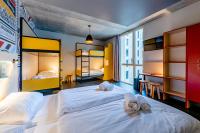 MEININGER Hotel Bordeaux Gare Saint-Jean客房内的一张或多张床位