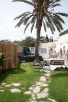 Occhio Luxury Villas Santorini with private pool外面的花园