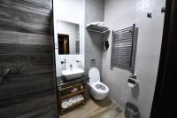 Hotel Havana Loznica的一间浴室