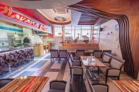 Hotel Havana Loznica的休息区