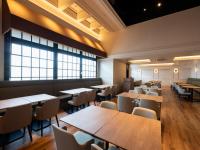 ORIENTAL HOTEL UNIVERSAL CITY的休息区