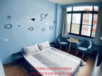 恋恋薇依客房内的一张或多张床位