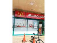 在T-Port hayahoshi - Vacation STAY 12340内部或周边骑自行车