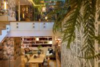 Hôtel Jardin de Cluny的休息区