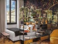 Maisons du Monde Hôtel &amp; Suites - Marseille Vieux Port的休息区
