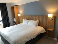 Loch Lomond Hotel客房内的一张或多张床位