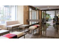 Center Hotel Narita 2 R51 - Vacation STAY 43391v的休息区