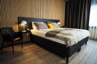 Konvin Hotel by Reykjavik Keflavik Airport客房内的一张或多张床位