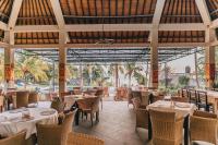 Ocean View Tulamben Dive &amp; Resort餐厅或其他用餐的地方