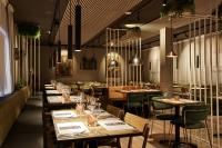 Konvin Hotel by Reykjavik Keflavik Airport餐厅或其他用餐的地方