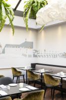 Villas Foch Boutique Hotel & Spa Bordeaux餐厅或其他用餐的地方