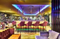 NYX Hotel Warsaw by Leonardo Hotels的休息区