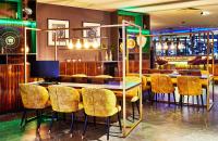 NYX Hotel Warsaw by Leonardo Hotels的休息区