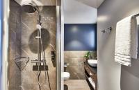 NYX Hotel Warsaw by Leonardo Hotels的一间浴室