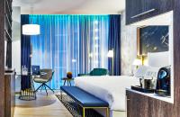 NYX Hotel Warsaw by Leonardo Hotels客房内的一张或多张床位