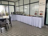 ECCO Modern Guest House餐厅或其他用餐的地方