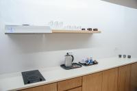 Central Hostel Oia的厨房或小厨房