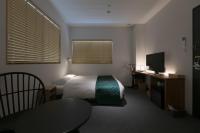 Design Hotel Kyoto Fuyacho - Vacation STAY 65938v客房内的一张或多张床位
