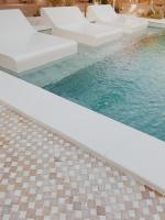 Terra Cottages Bali内部或周边的泳池