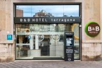 B&B HOTEL Tarragona Centro Urbis的证书、奖牌、标识或其他文件