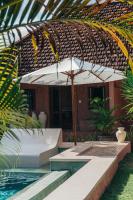 Terra Cottages Bali内部或周边的泳池