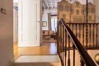 Museum Duplex and Patios, Historical Center, 8 pax平面图