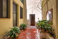 Museum Duplex and Patios, Historical Center, 8 pax平面图