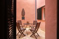 Museum Duplex and Patios, Historical Center, 8 pax平面图