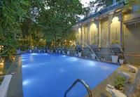 Hotel Raj Palace Udaipur内部或周边的泳池